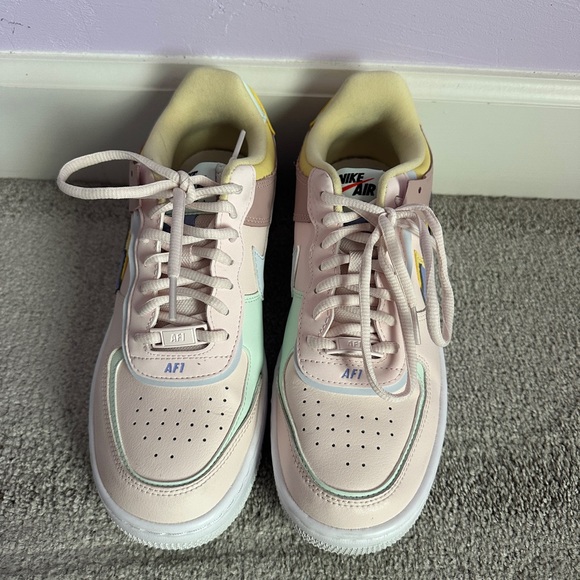 Nike Air Force 1 - Picture 4 of 10